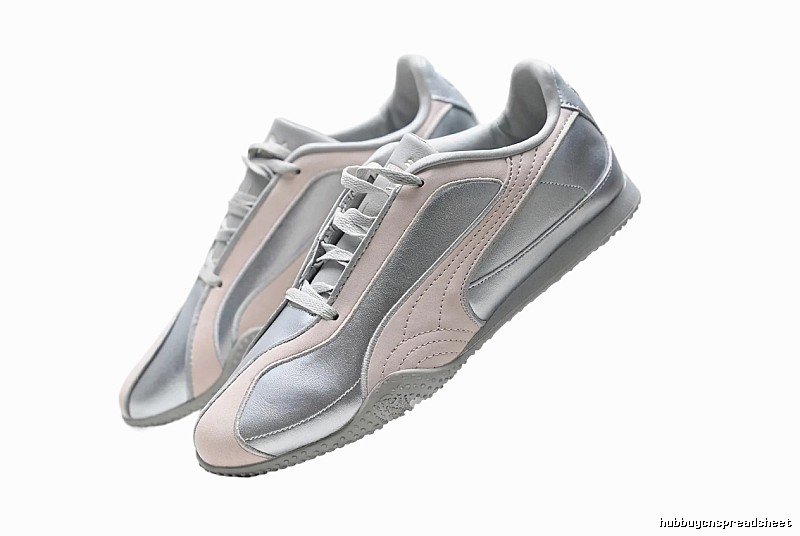 PUMA retro-style silver powder sports shoes