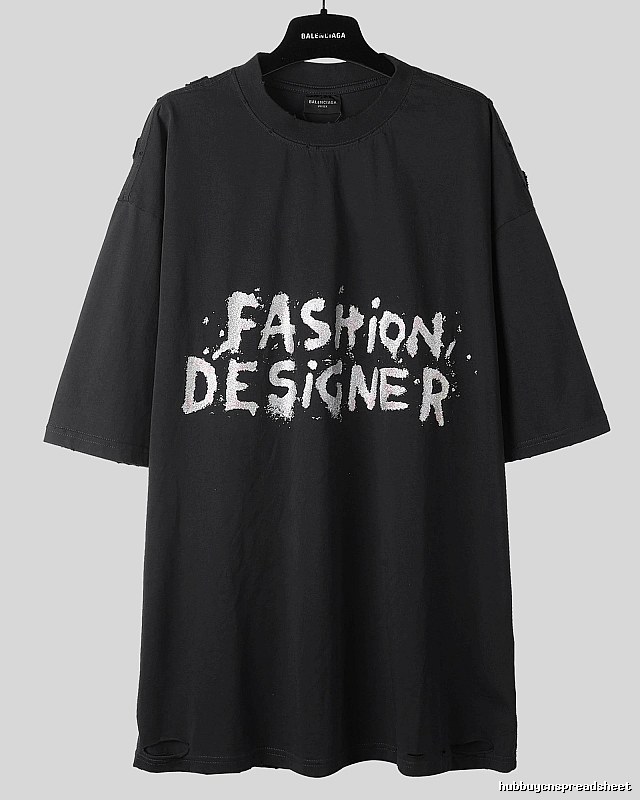 Balenciaga's trendy and cool black T-shirt