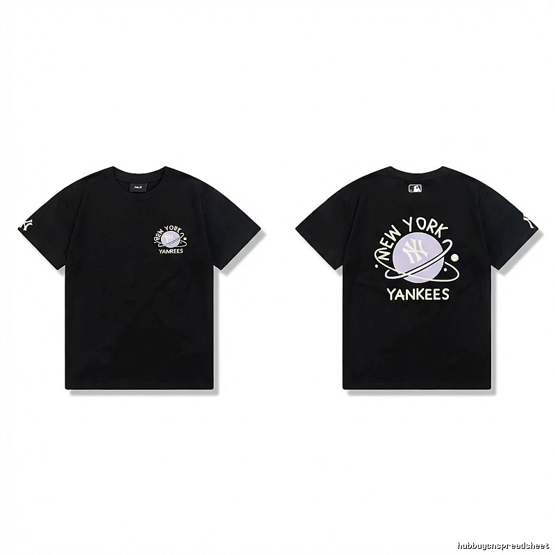 Black T-shirt of MLB New York Yankees