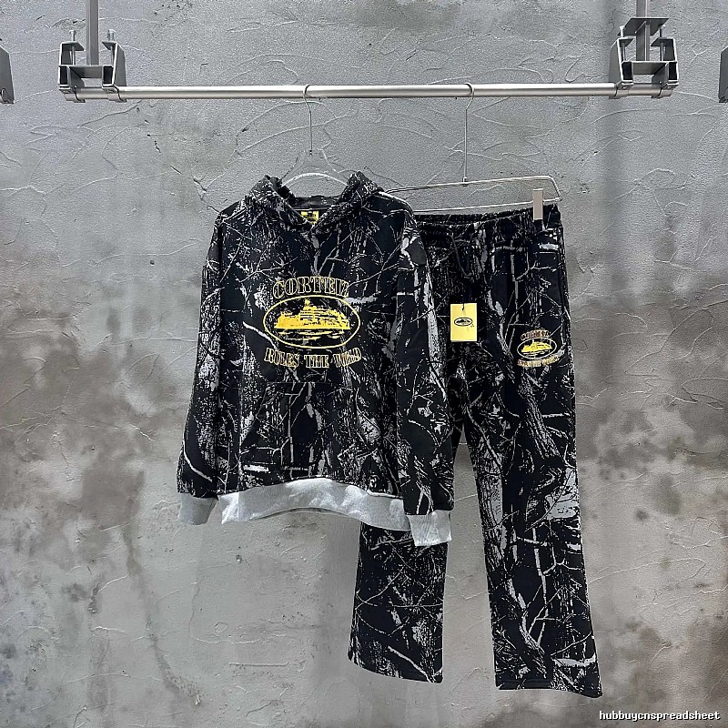 Corteiz Graffiti Style Black and Grey Suit