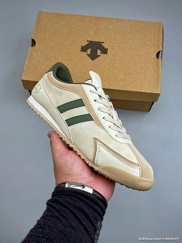 Descente Cream and Green Low-Profile Sneakers Highlighting Padded Heel Tab