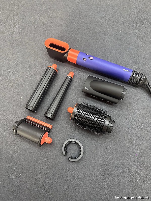 Dyson Hair Styler with Airwrap-style Styler for Streetwear Looks
