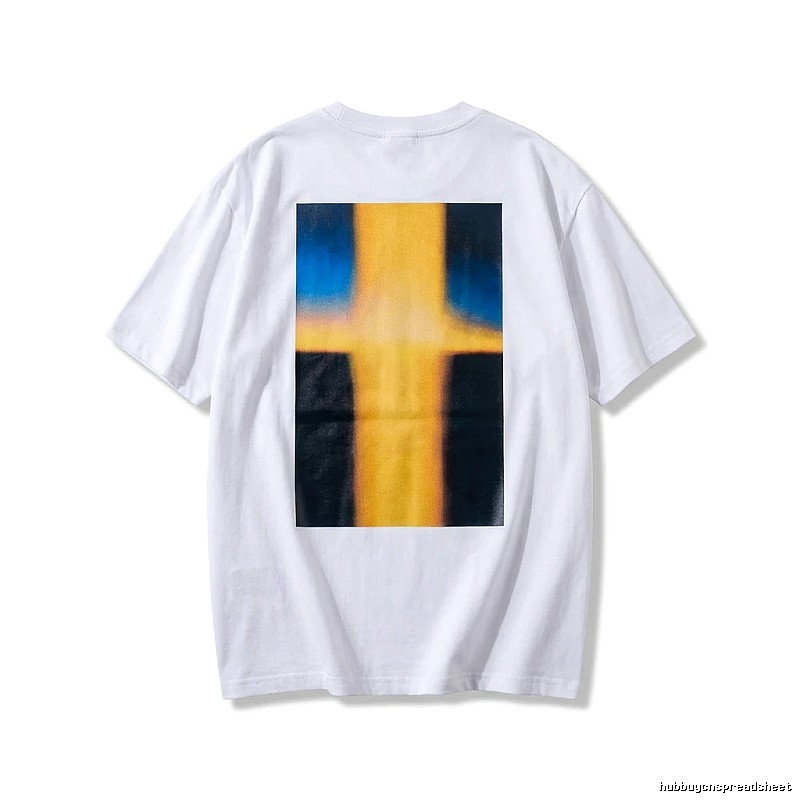 ESSENTIALS minimalist style white T-shirt