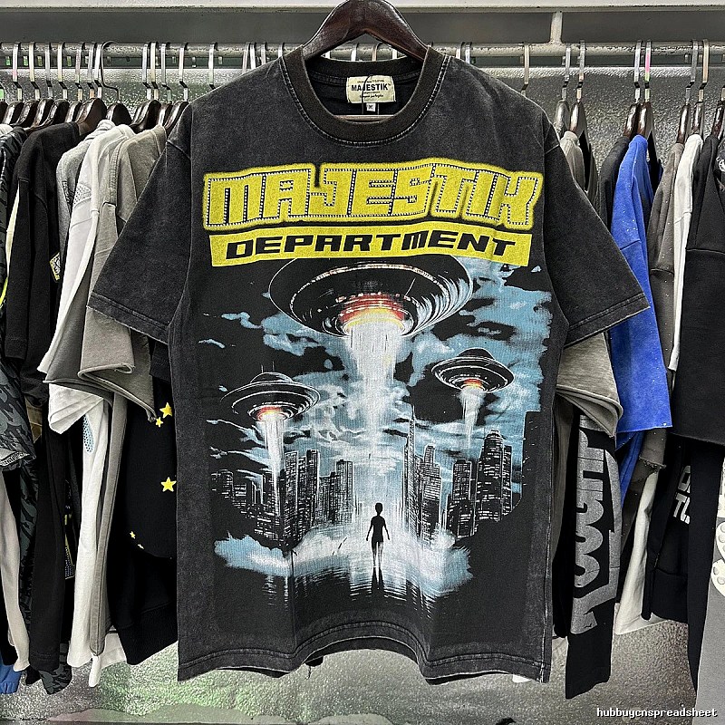 MAJESTIK Flying Saucer Print Vintage Washed Black T-Shirt