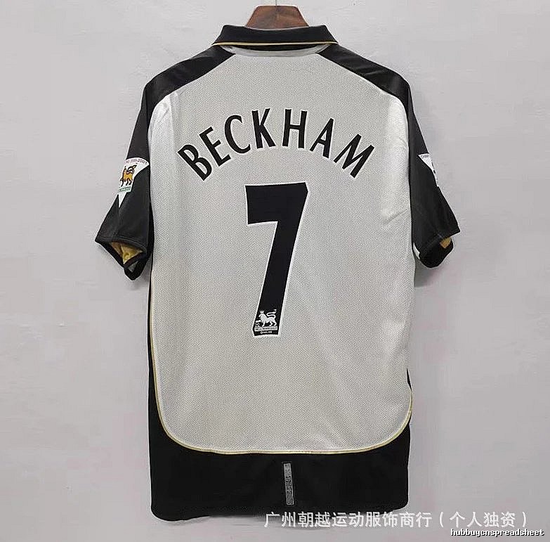 Manchester United Classic Beckham #7 soccer jersey White Black Retro for Daily Styling