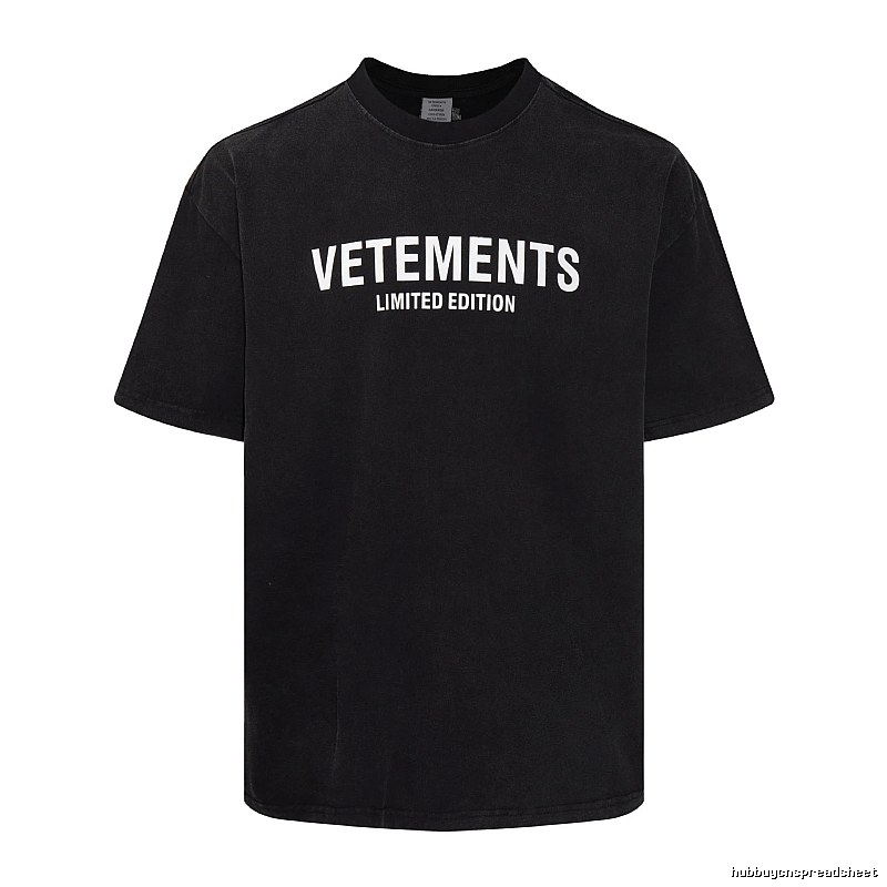 Monogram Statement graphic T-shirt Black Colorful Lucky for Layered Styling