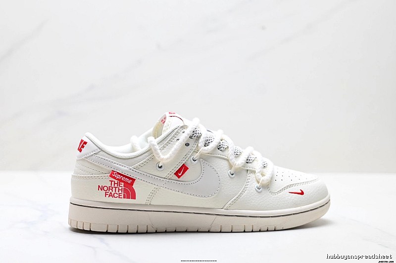 Nike co-branded trendy and cool white shoes