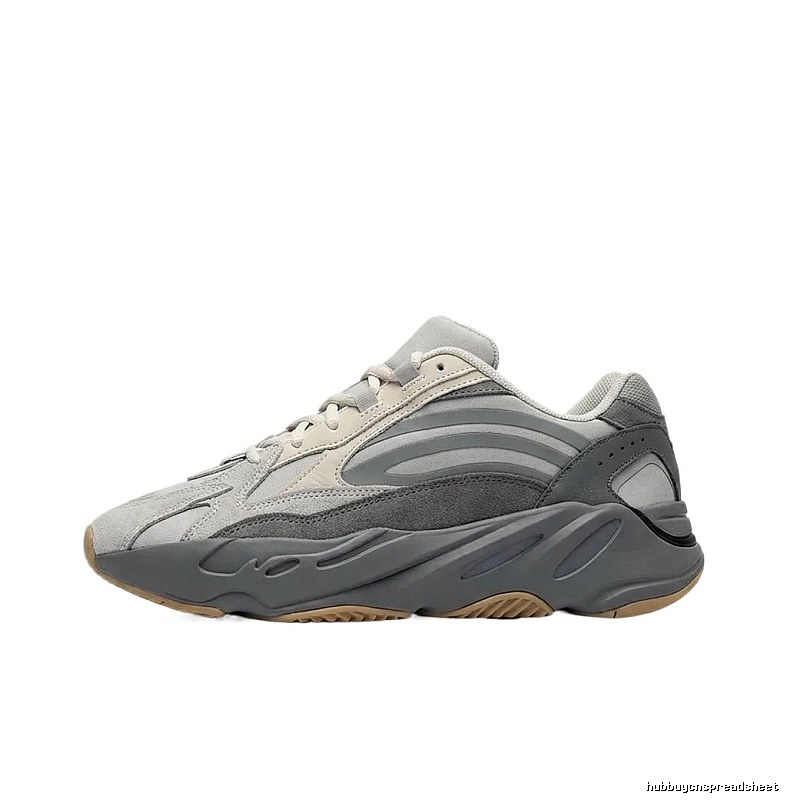 Retro - style grey Yeezy 700 sports shoes.