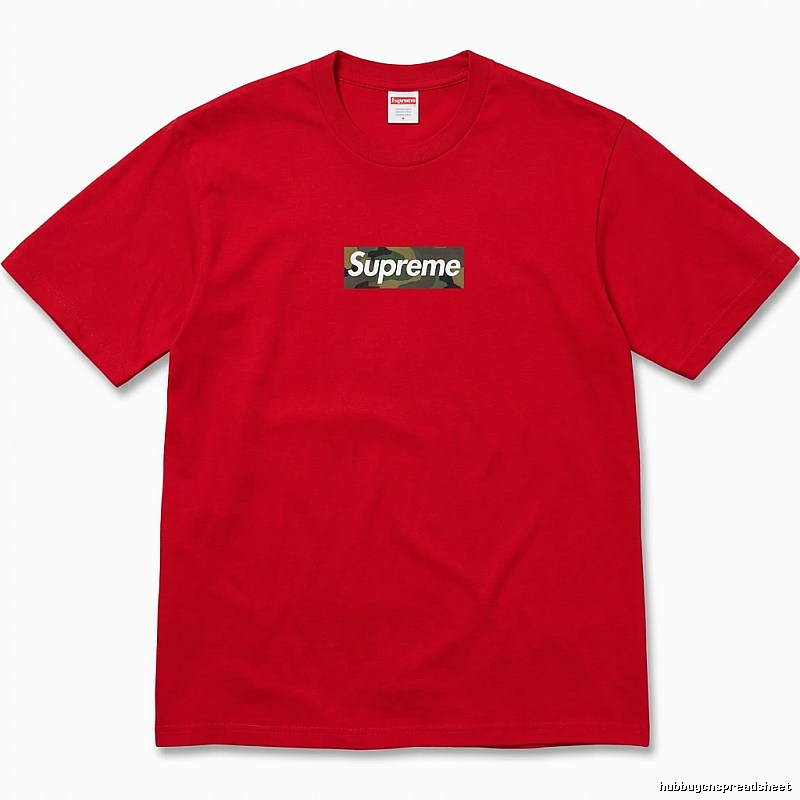 Supreme camouflage-style red T-shirt