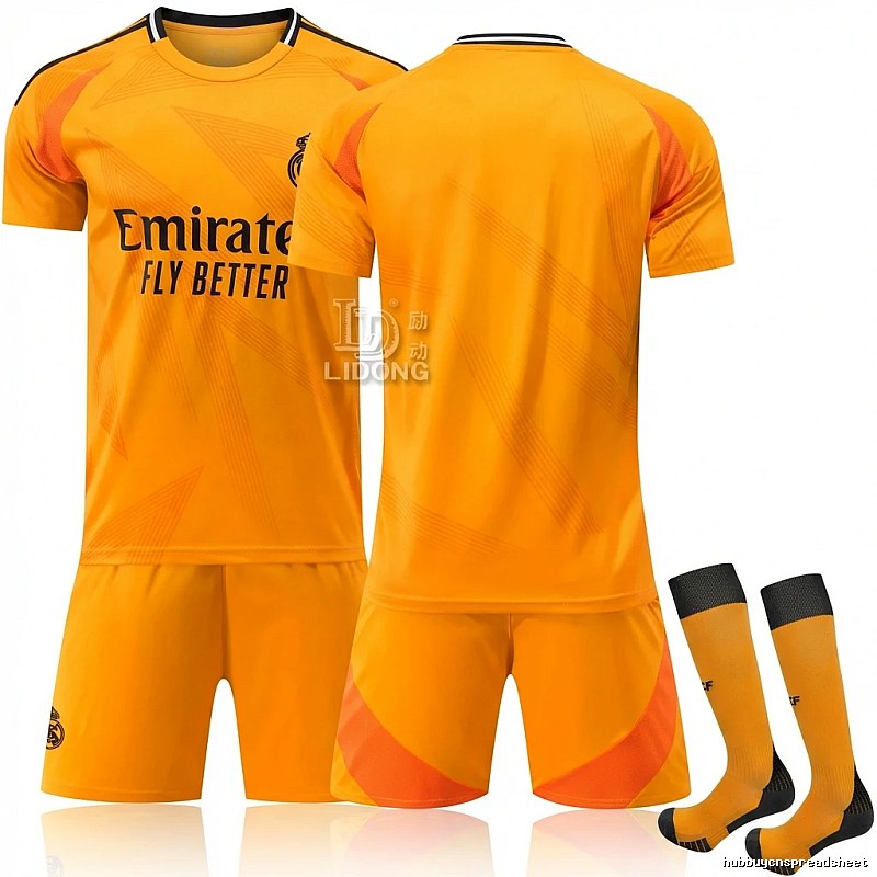 The simple-style orange jersey of Real Madrid.