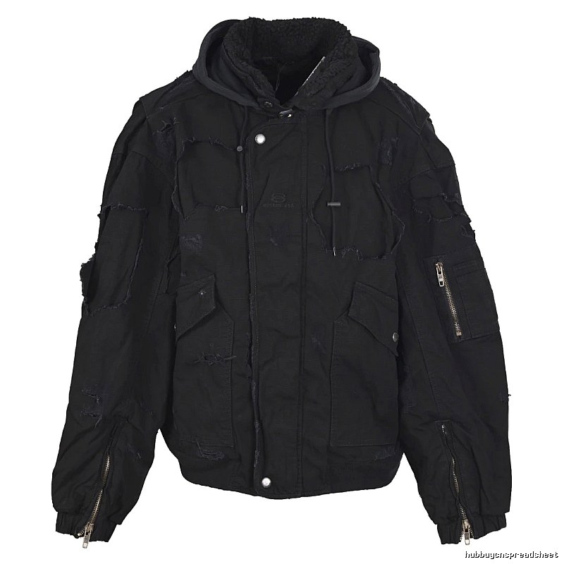 Utility Puffer Jacket - Cropped Hooded Shape With Layered Cargo Pockets Travel Edit