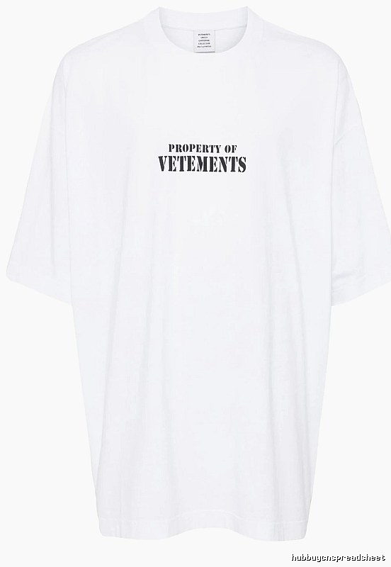 Weekend Statement graphic T-shirt Black Colorful Lucky for Weekend Wear